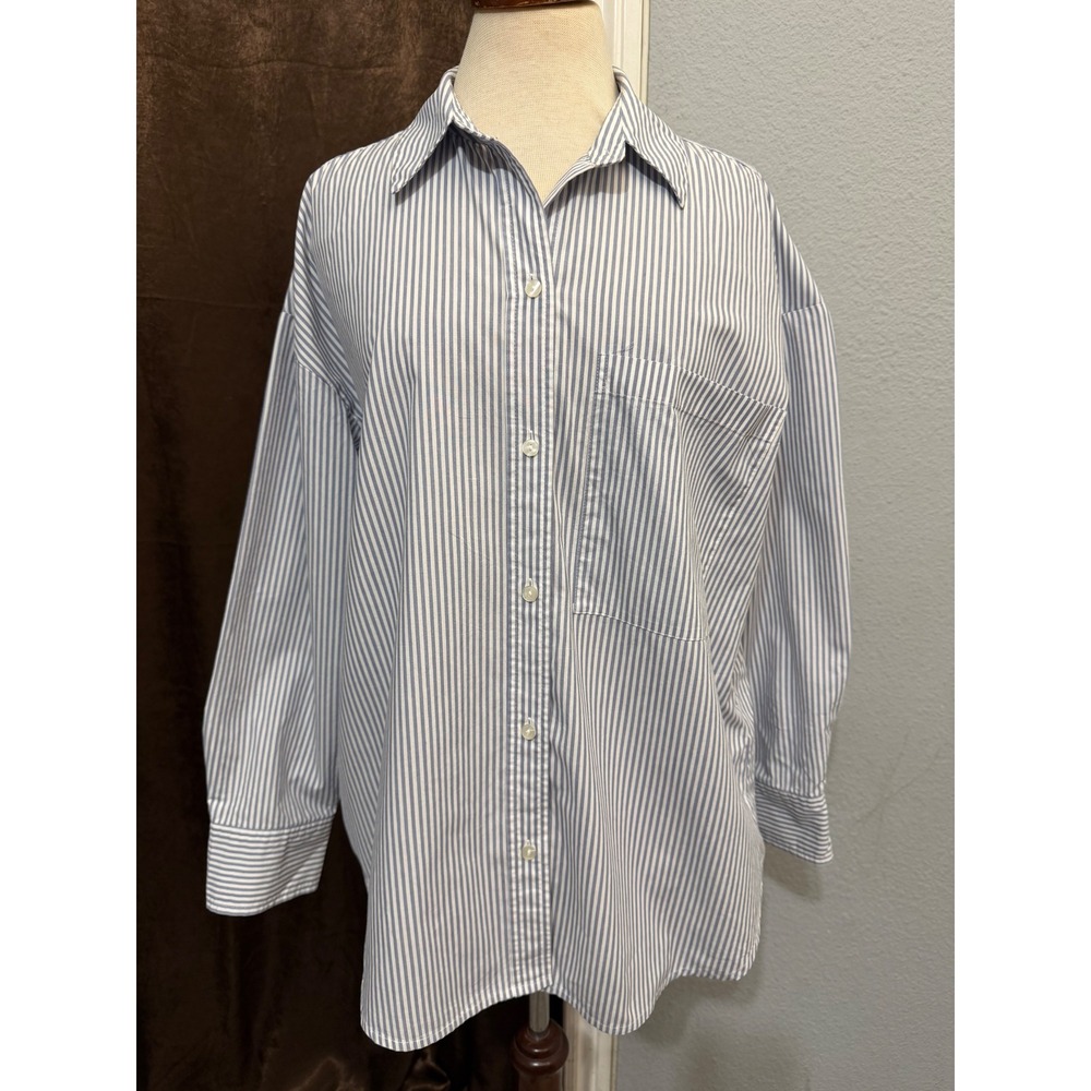 Abercrombie & Fitch Womens Oversized Shirt M Striped Button Down Blue White